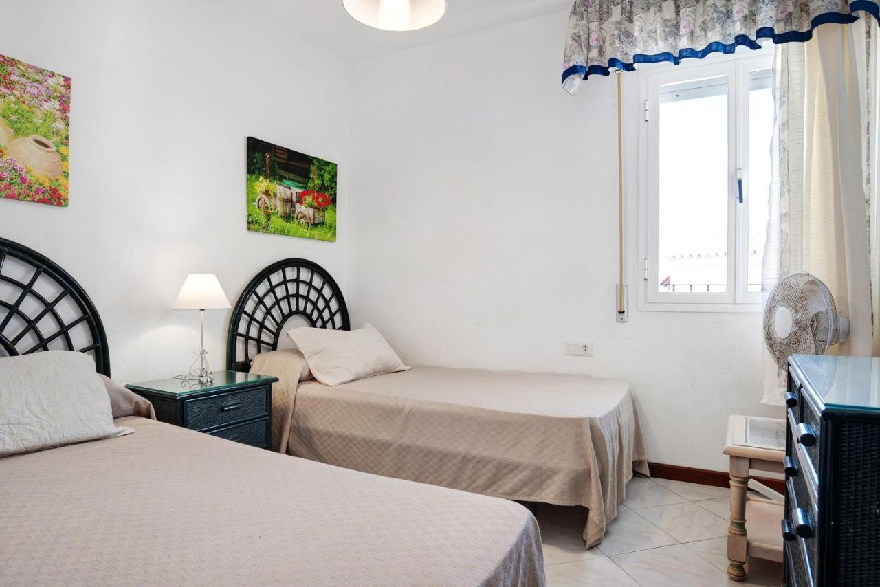 Apartamento Mercedes Conil De La Frontera Esterno foto